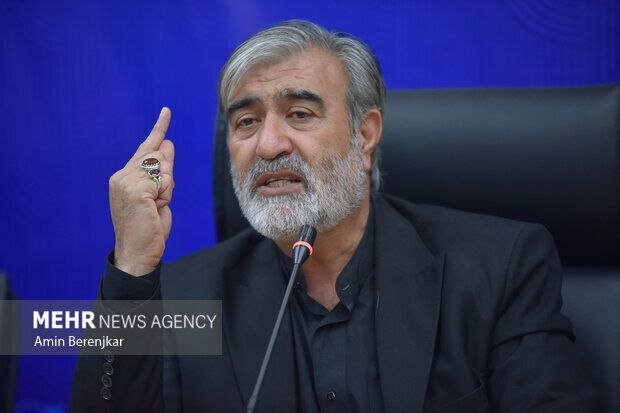 عزیزی خطاب به سربازان آمریکایی: نبرد روی زمین از هر جایی ترسناک‌تر است