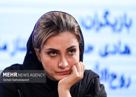 قلبم برای وطنم به درد می‌آید/ قدرتِ‌ تاب آوری مردمم، انگیزه‌ من است
