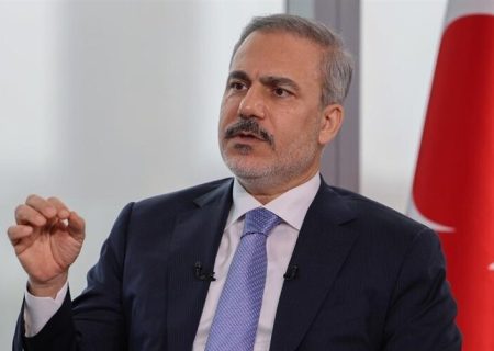 هشدار فیدان به کشورهای اسلامی درباره بازی در زمین رژیم
صهیونیستی