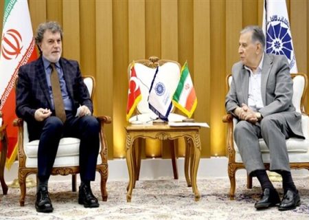 حجم مراودات تجاری ایران و ترکیه باید به ۳۰ میلیارد دلار
برسد
