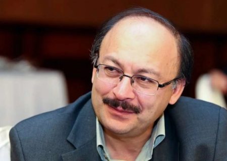 دودستگی در شرایط کنونی خیانت به ایران است