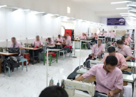 پرداخت حداقل حقوق کارگری به زندانیان شاغل در البرز