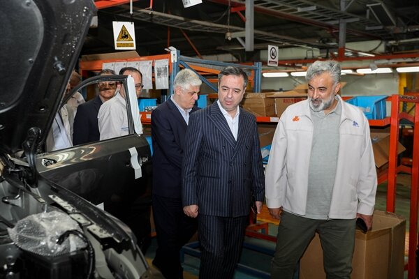 افزایش تعاملات بانک صادرات و پارس خودرو با هدف توسعه
محصولات