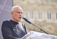 دان حالوتس نظامیان صهیونیست در لبنان را به «اردک» بی دفاع
تشبیه کرد 
