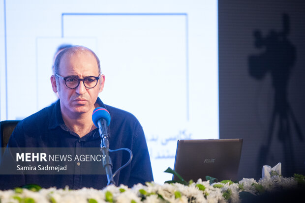 آلفرد یعقوب‌زاده: برای عکاسی مستند باید صادق بود و شعار نداد