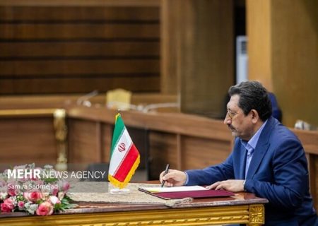 اتابک: توسعه تجارت با اوراسیا نیازمند رفع موانع تجاری
است