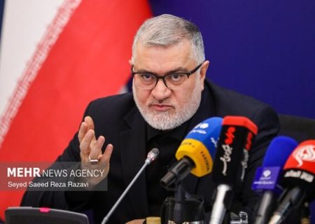 امدادگران هلال احمر ۷۲۵۰ نفر را از زیر آوار ناشی از جنگ نجات دادند