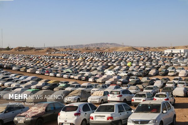 بازار خودرو همچنان در اوج قیمت؛ ۲۰۷ در محدوده ۳.۷ میلیارد
تومان+ جدول