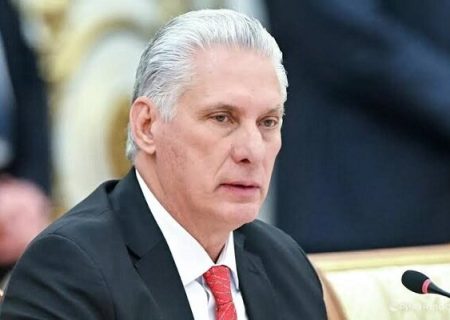 رئیس‌جمهور کوبا: جنگ اقتصادی آمریکا علیه ما بی‌وقفه ادامه
دارد